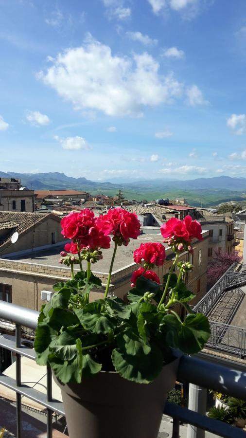 B&B Bella Vista Valguarnera Caropepe Kültér fotó