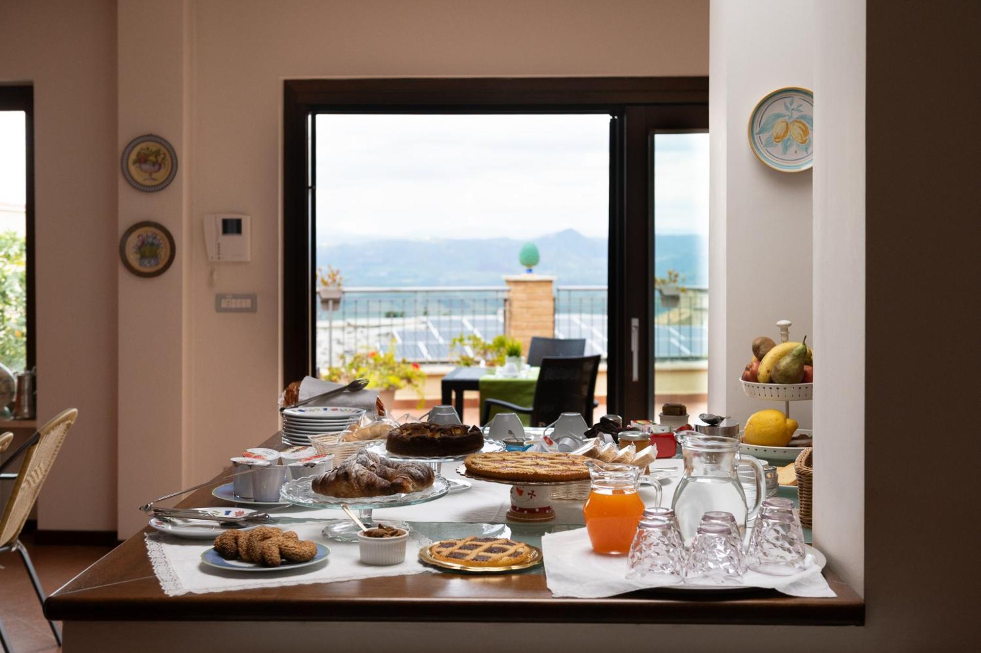 B&B Bella Vista Valguarnera Caropepe Kültér fotó